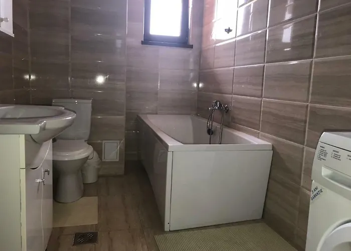 Summerland Apartment